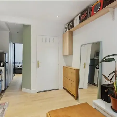 L'atypique - * باريس